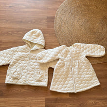 Load image into Gallery viewer, 【予約】キルティングホワイトコート 羽織 あったか 冬80~130cm Wselect