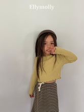 Load image into Gallery viewer, 【予約】ダイイングウェイブトップ 長袖 トップス AW 韓国 韓国子供服 2026 ELLYMOLLY - W select baby kids