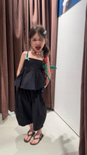 Load image into Gallery viewer, 【予約】Blackキャミセットアップ 夏 90~150cm 子供服 シック フリル Wselect SS 子供服 Wselect - W select baby kids