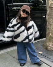 画像をギャラリービューアに読み込む, 【即納】ゼブラファーコート 羽織 Kids 冬 90cm~140cm Wselect - W select baby kids