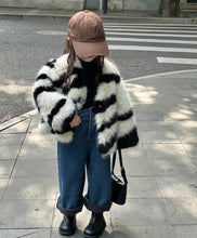 画像をギャラリービューアに読み込む, 【即納】ゼブラファーコート 羽織 Kids 冬 90cm~140cm Wselect - W select baby kids