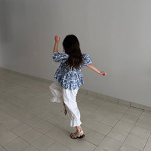 Load image into Gallery viewer, 【予約】フラワーパフスリーブ ブラウス 2026 SS 韓国子供服 cantuccistudio Wselect - W select baby kids