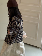 Load image into Gallery viewer, 【予約】モノトーン花柄カーディガン 長袖 ゆったり 冬90~150cm Wselect