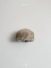 Cargar imagen en el visor de la galería, 【予約】ファーバケハ 帽子 ベビー帽子 cotton AW韓国子供服 2026 冬 atomeme Wselect