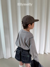 Load image into Gallery viewer, 【予約】フラップノンフェイドパンツ ボトム ハーフパンツ AW 韓国 韓国子供服 2026 ELLYMOLLY - W select baby kids