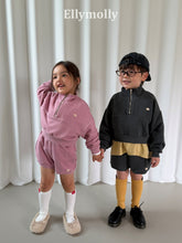 Load image into Gallery viewer, 【予約】アーチピグハーフジップ トップス ジップ AW 韓国 韓国子供服 2026 ELLYMOLLY - W select baby kids