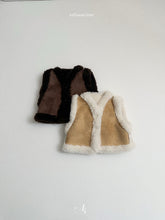 Cargar imagen en el visor de la galería, 【予約】リバーシブルベスト AW 韓国 韓国子供服 2026 トップス atomeme Wselect