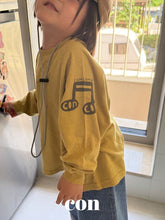Cargar imagen en el visor de la galería, 【予約】音符Tシャツ AW 韓国 韓国子供服 2026 CON