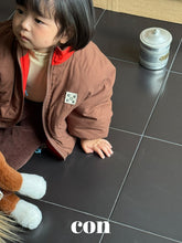 Cargar imagen en el visor de la galería, 【予約】リバーシブルジャンパー AW 韓国 韓国子供服 2026 CON