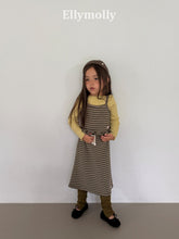 Load image into Gallery viewer, 【予約】ダイイングウェイブトップ 長袖 トップス AW 韓国 韓国子供服 2026 ELLYMOLLY - W select baby kids