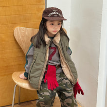 Load image into Gallery viewer, 【予約】 リバーシブルボアベスト ふわふわ vest 冬80~130cm Wselect