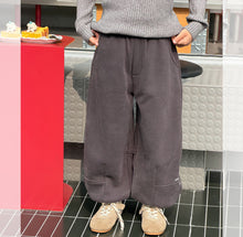 画像をギャラリービューアに読み込む, 【予約】スエットストレートパンツ bottom ゆったり 裏起毛 冬 100~160cm Wselect