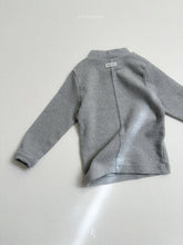 Cargar imagen en el visor de la galería, 【予約】planeタートルネックT 長袖 ロンT cotton AW韓国子供服 2026 冬 atomeme Wselect