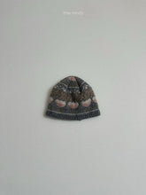 Load image into Gallery viewer, 【予約】フラワージャガードビーニー AW 韓国 韓国子供服 2026 minirobe