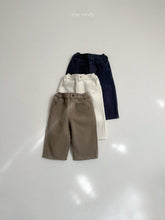Cargar imagen en el visor de la galería, 【予約】ウィンターベーシックパンツ AW 韓国 韓国子供服 2026 minirobe