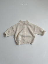 Charger l'image dans la galerie, 【予約】ワッフルハイネックカーディガン AW 韓国 韓国子供服 2026 minirobe
