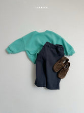 Load image into Gallery viewer, 【予約】ビートルズスウェット AW 韓国 韓国子供服 2026 トップス minirobe Wselect digreen