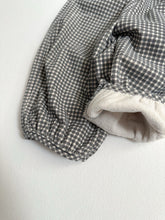 Load image into Gallery viewer, 【予約】ボンボンジョガーパンツ AW bottom 韓国 韓国子供服 2026 minirobe digreen Wselect