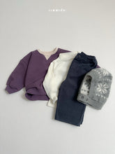 Cargar imagen en el visor de la galería, 【予約】ボタンピーチパンツ AW 韓国 韓国子供服 bottom パンツ コーデユロイ 2026 minirobe Wselect