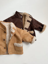 Cargar imagen en el visor de la galería, 【予約】リバーシブルマスタング AW 韓国 韓国子供服 2026 minirobe
