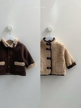 Cargar imagen en el visor de la galería, 【予約】リバーシブルマスタング AW 韓国 韓国子供服 2026 minirobe