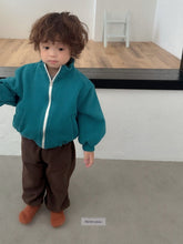 Cargar imagen en el visor de la galería, 【予約】キャメルジップアップ AW 韓国 韓国子供服 2026 digreen