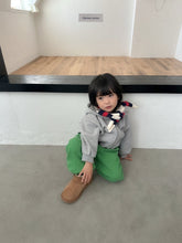 Charger l'image dans la galerie, 【予約】キャラメルフードジップ AW 韓国 韓国子供服 2026 digreen