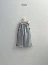 Load image into Gallery viewer, 【予約】ストリングデンバーパンツ AW 韓国 韓国子供服 2026 digreen