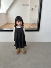 Load image into Gallery viewer, 【予約】ベルベティーンパンツ AW 韓国 韓国子供服 2026 digreen