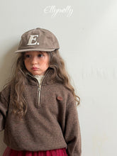Cargar imagen en el visor de la galería, 【予約】シンボルダイイングキャップ AW 韓国 韓国子供服 2026 ellymolly - W select baby kids