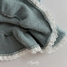 Charger l'image dans la galerie, 【予約】スノーフレークフリル AW 韓国 韓国子供服 2026 ellymolly