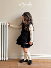 Charger l'image dans la galerie, 【予約】ドットブラッシュモックタートルネックTシャツ AW 韓国 韓国子供服 2026 ellymolly