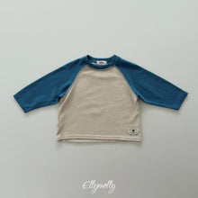 Charger l'image dans la galerie, 【予約】レーヨンカラーブロックラグランTシャツ ロンT AW 韓国 韓国子供服 2026 ellymolly