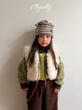 Charger l'image dans la galerie, 【予約】パブリックリバーシブルベスト AW 韓国 韓国子供服 2026 ellymolly
