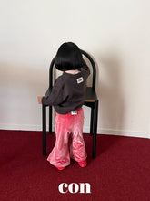 Cargar imagen en el visor de la galería, 【予約】ブラックホールパンツ AW 韓国 韓国子供服 2026 CON