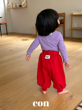 Cargar imagen en el visor de la galería, 【予約】CONジョガーパンツ AW 韓国 韓国子供服 2026 CON