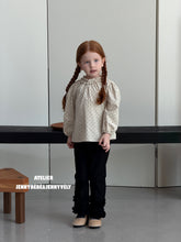 Load image into Gallery viewer, 【予約】ドットブラウス　トップス　秋　冬　kids ベビー　キッズ　子供服　Wselect
