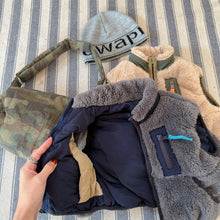 Load image into Gallery viewer, 【予約】　リバーシブルボアベスト ふわふわ　vest　冬80～130ｃｍ　Wselect
