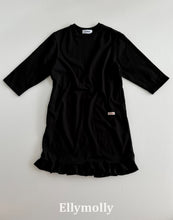 Load image into Gallery viewer, 【予約】クローバーロングフリールワンピース　OP  フリル　AW 韓国  韓国子供服　2026 ELLYMOLLY - W select  baby kids
