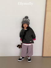 Load image into Gallery viewer, 【予約】メモリーフレームバッグ　フリル　カバン　AW 韓国  韓国子供服　2026 ELLYMOLLY - W select  baby kids
