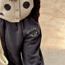 Load image into Gallery viewer, 【予約】後ろワンコポケットスエットパンツ　あったか　裏起毛　冬80～130ｃｍ　Wselect
