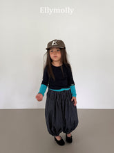 Load image into Gallery viewer, 【予約】ローリングカラーブロックティー　長袖　トップス　AW 韓国  韓国子供服　2026 ELLYMOLLY - W select  baby kids
