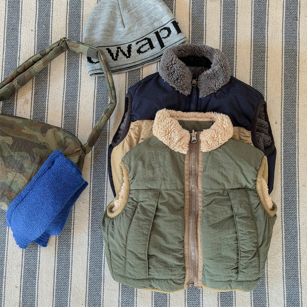 【予約】　リバーシブルボアベスト ふわふわ　vest　冬80～130ｃｍ　Wselect