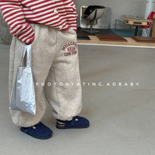 Load image into Gallery viewer, 【予約】後ろワンコポケットスエットパンツ　あったか　裏起毛　冬80～130ｃｍ　Wselect
