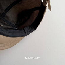Load image into Gallery viewer, 【予約】シンボルマックスボールキャップ　帽子　シンプル　AW 韓国  韓国子供服　2026 ELLYMOLLY - W select  baby kids
