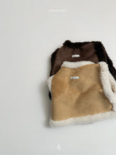 Cargar imagen en el visor de la galería, 【予約】リバーシブルベスト AW 韓国 韓国子供服 2026　トップス　 atomeme Wselect

