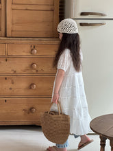 Cargar imagen en el visor de la galería, 【予約】コットンレースパフスリーブワンピ　夏　レース　100～150ｃｍ　子供服　 Wselect　SS 子供服　 Wselect - W select  baby kids
