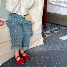 Load image into Gallery viewer, 【予約】 フラワーストレートデニムパンツ  bottom　花柄　80～130ｃｍ　Wselect - W select  baby kids
