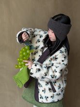 Load image into Gallery viewer, 【予約】花柄ボアコート　羽織　ボア　あったか　冬90～150ｃｍ　Wselect
