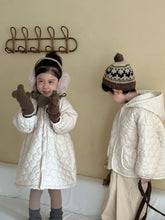 Load image into Gallery viewer, 【予約】キルティングホワイトコート 羽織　あったか　冬80～130ｃｍ　Wselect
